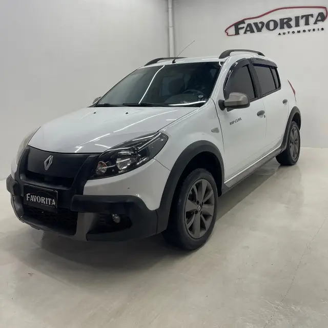 Carro Renault Sandero Stepway 2013 1.6 8V (Flex)