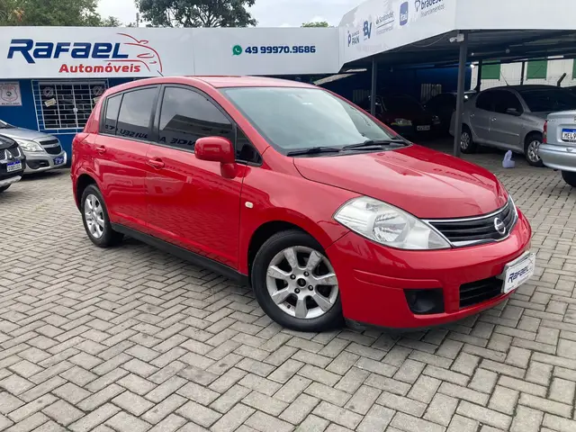 Carro Nissan Tiida 2011 S 1.8 (flex)