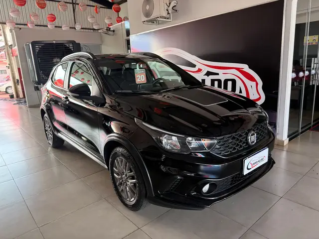 Carro Fiat Argo 2020 1.3 Trekking (Flex)