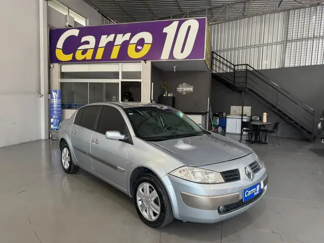 Carro Renault Megane Sedan 2007 Mégane Sedan Dynamique 2.0 16V (aut)