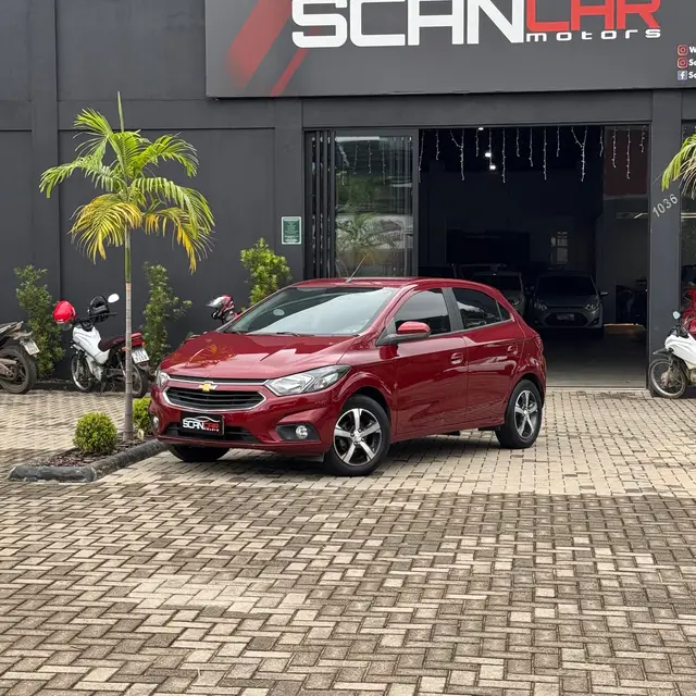 Carro Chevrolet Onix 2018 1.4 LTZ SPE/4 (Aut)