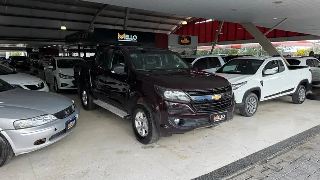 Carro Chevrolet S10 Cabine Dupla 2020 S10 2.5 ECOTEC SIDI LT 4x2 (Cabine Dupla) (Aut)