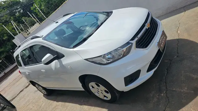 Carro Chevrolet Spin 2024 LT 1.8 (Aut.)