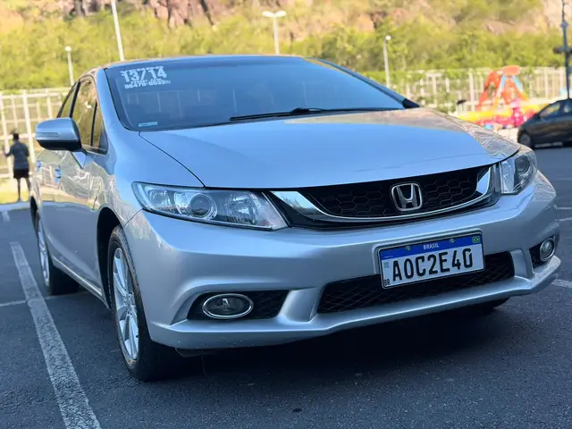 Carro Honda Civic 2014 New  LXR 2.0 i-VTEC (Aut) (Flex)