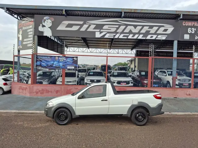 Carro Fiat Strada 2015 Working 1.4 (Flex)