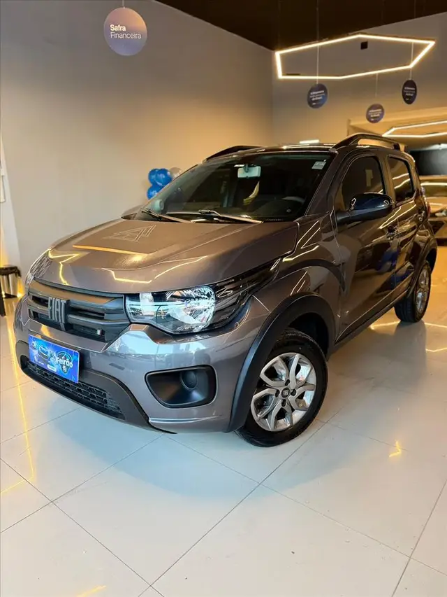 Carro Fiat Mobi 2023 Trekking 1.0 (Flex)