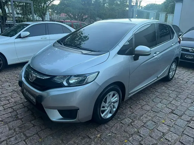 Carro Honda Fit 2015 1.5 16v LX CVT (Flex)