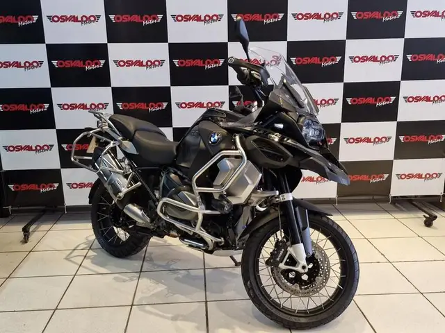 Moto BMW R 1250 GS 2024 Adventure Premium Triple Black
