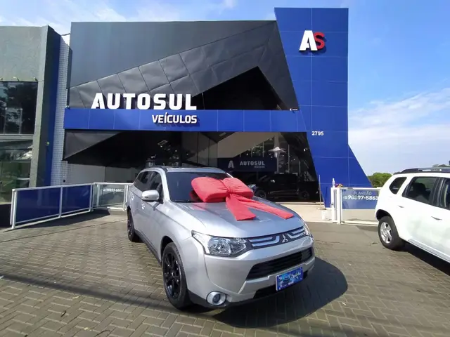 Carro Mitsubishi Outlander 2014 2.0 16V CVT