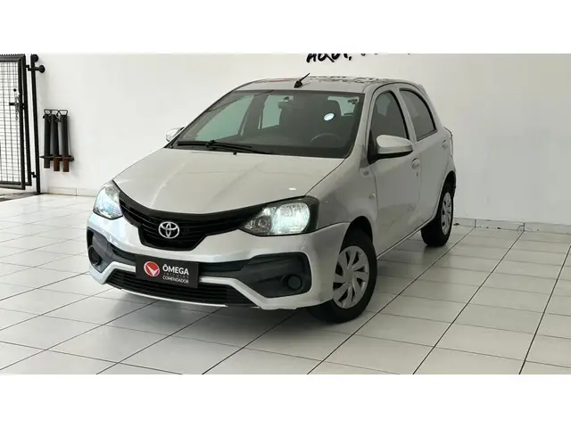 Carro Toyota Etios 2019 X 1.3 (Flex)