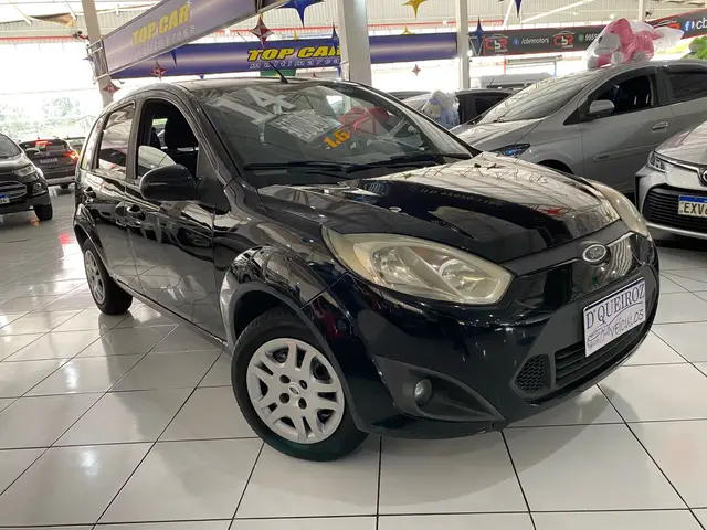 Carro Ford Fiesta Hatch 2014 1.6 (Flex)