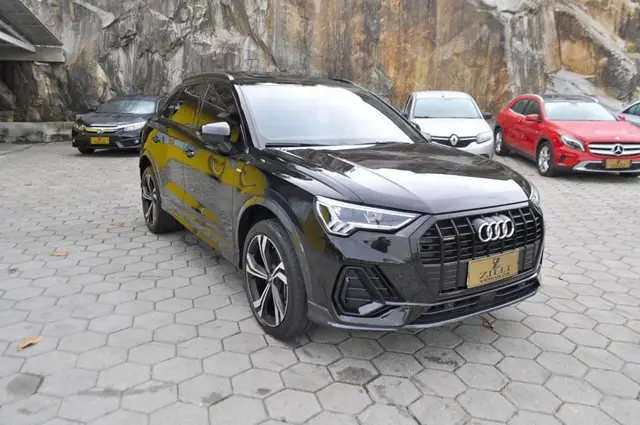 Carro Audi Q3 2024 SPB Perf. Black 2.0 TFSI Tipt. Quat.