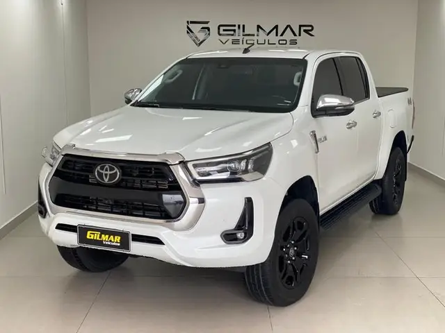 Carro Toyota Hilux Cabine Dupla 2024 SRX 4x4 2.8 Diesel