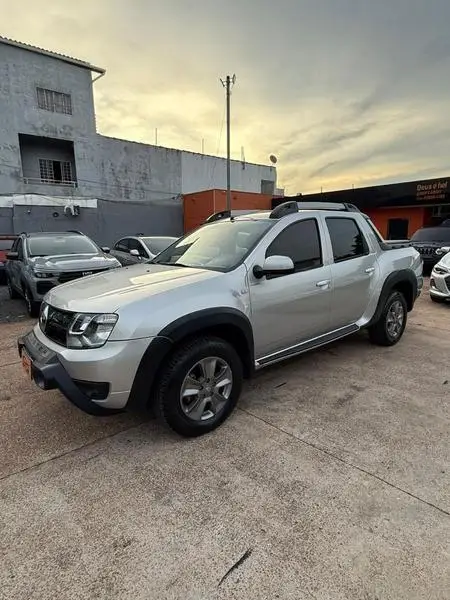 Carro Renault Duster Oroch 2020 2.0 16V Dynamique (Aut) (Flex)