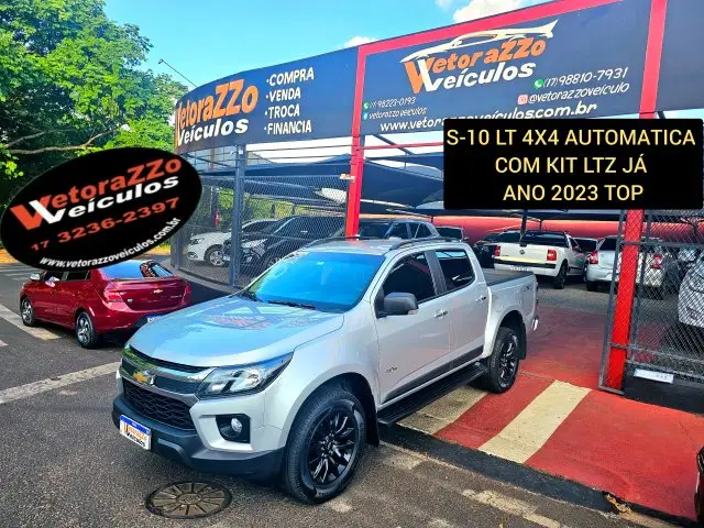 Carro Chevrolet S10 Cabine Dupla 2023 LTZ 2.8 Turbodiesel (Aut.)