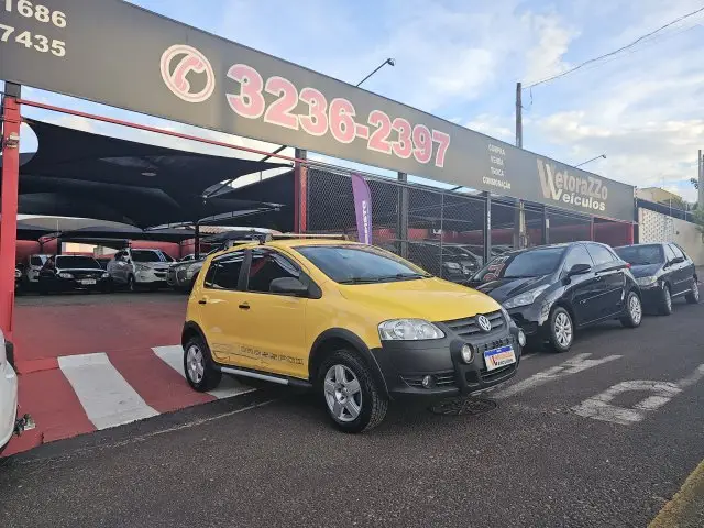 Carro Volkswagen CrossFox 2009 1.6 (Flex)