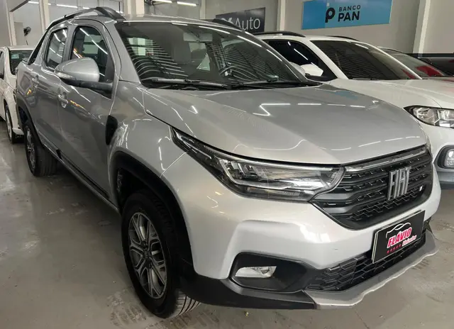 Carro Fiat Strada 2021 Volcano 1.3 CD (Flex)