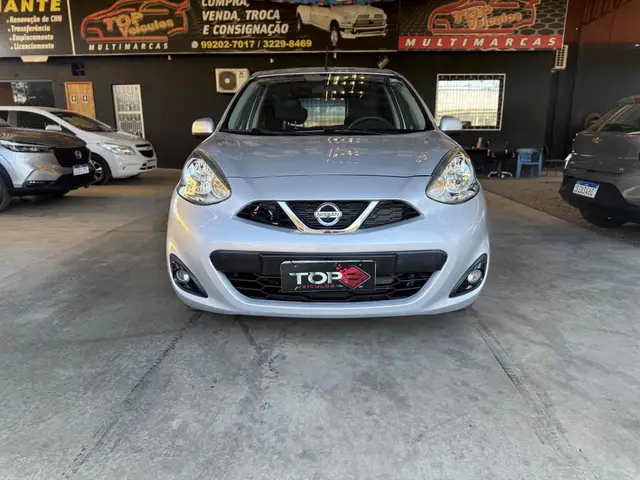 Carro Nissan March 2018 1.6 16V SV CVT (Flex)