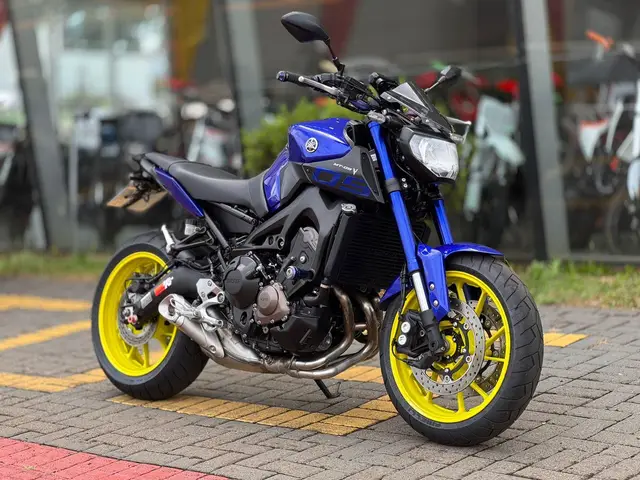 Moto Yamaha MT-09  2017 ABS