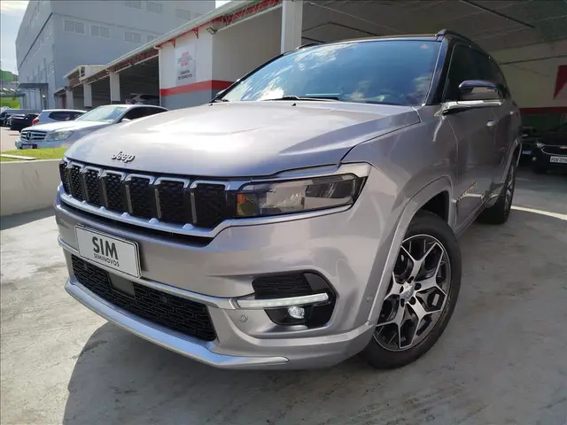 Carro Jeep Commander 2023 Overland 1.3 T270