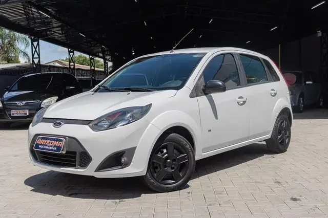Carro Ford Fiesta Hatch 2014 S Rocam 1.0 (Flex)
