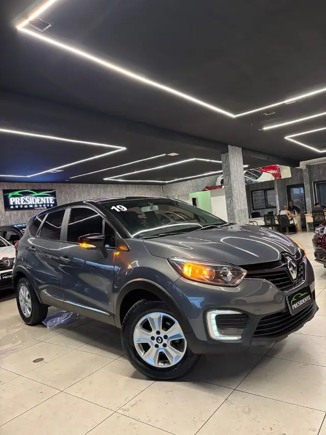 Carro Renault Captur 2019 Life 1.6 16v SCe CVT (Flex)