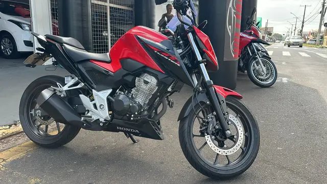 Moto Honda CB 300F Twister 2023 (ABS)