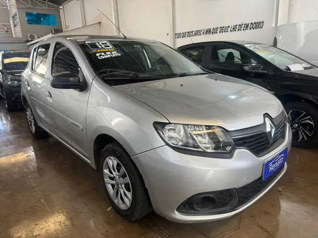 Carro Renault Sandero 2018 Authentique 1.0 12V SCe (Flex)