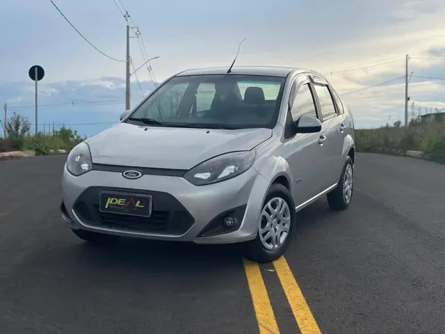 Carro Ford Fiesta Hatch 2012 1.6 (Flex)