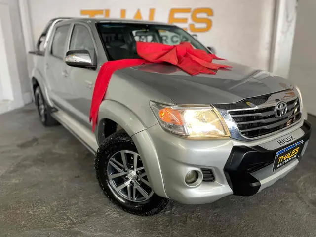 Carro Toyota Hilux Cabine Dupla 2014 Hilux 3.0 TDI 4x4 CD SRV (Aut)