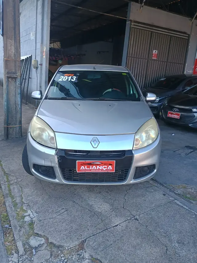 Carro Renault Sandero 2013 Expression 1.0 16V (flex)