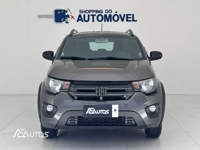 Carro Fiat Mobi 2024 Trekking 1.0