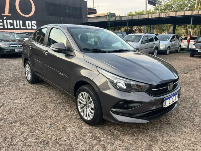 Carro Fiat Cronos 2022 Drive 1.3