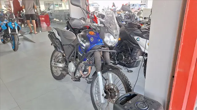 Moto Yamaha XTZ 250 Ténéré 2018 Blueflex