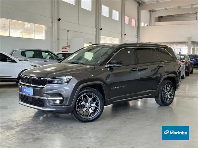 Carro Jeep Commander 2023 Overland 1.3 T270