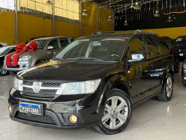 Carro Fiat Freemont 2012 2.4 16V Precision (Aut)