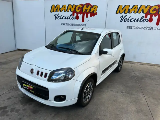 Carro Fiat Uno 2012 Sporting 1.4 8V (Flex) 4p
