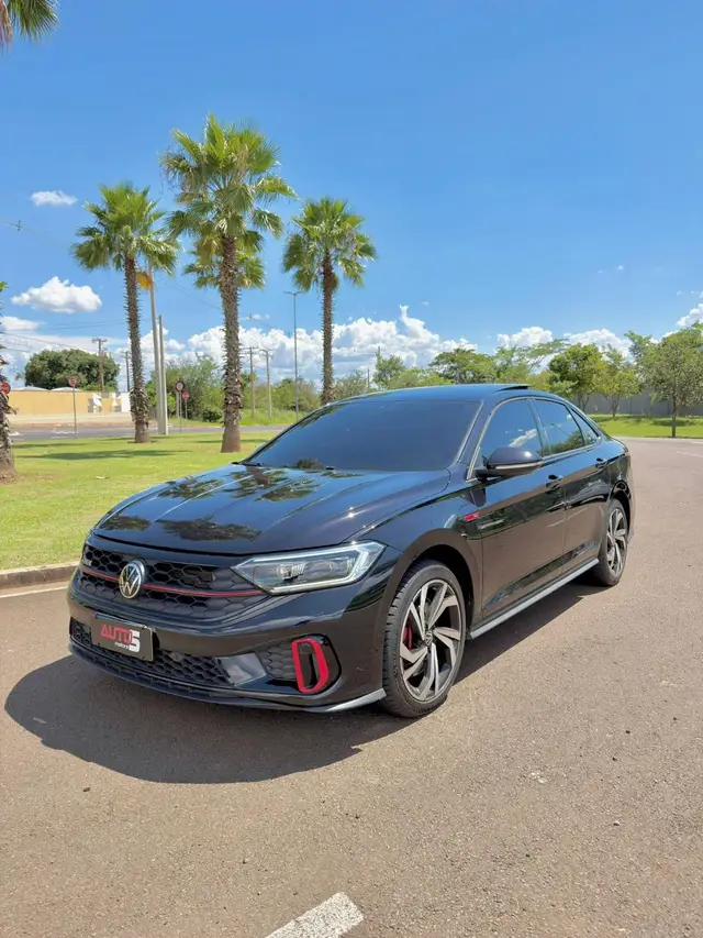 Carro Volkswagen Jetta 2023 2.0 GLI 350 TSI (Aut)