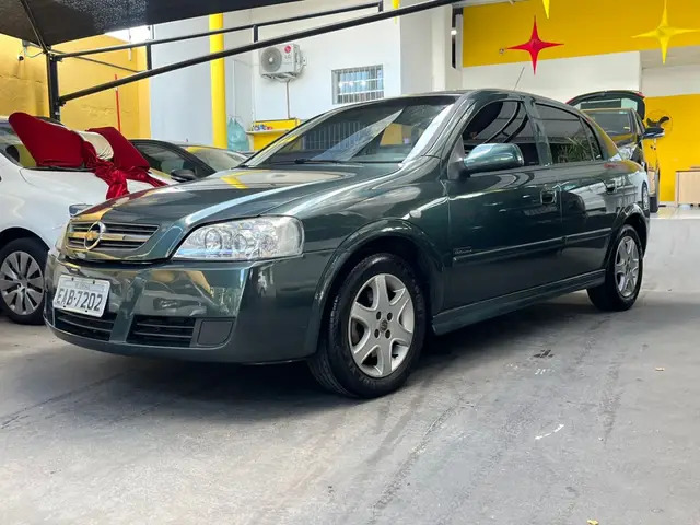 Carro Chevrolet Astra Sedan 2009 Advantage 2.0 (Flex)