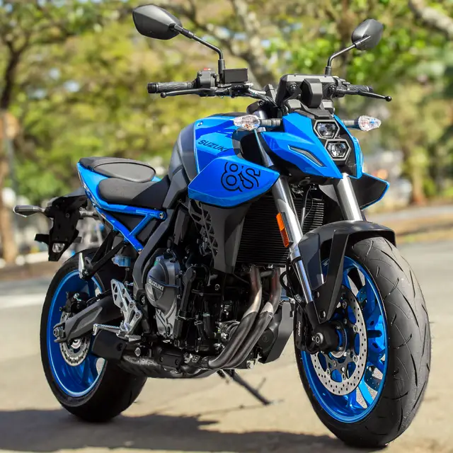 Moto Suzuki GSX-8S 2025 776 cc