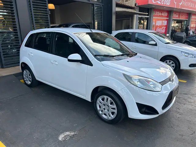 Carro Ford Fiesta Hatch 2014 S Rocam 1.0 (Flex)