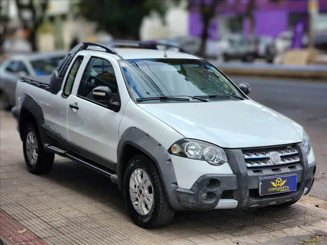 Carro Fiat Strada 2012 Adventure 1.8 16V (Flex) (Cabine Estendida)