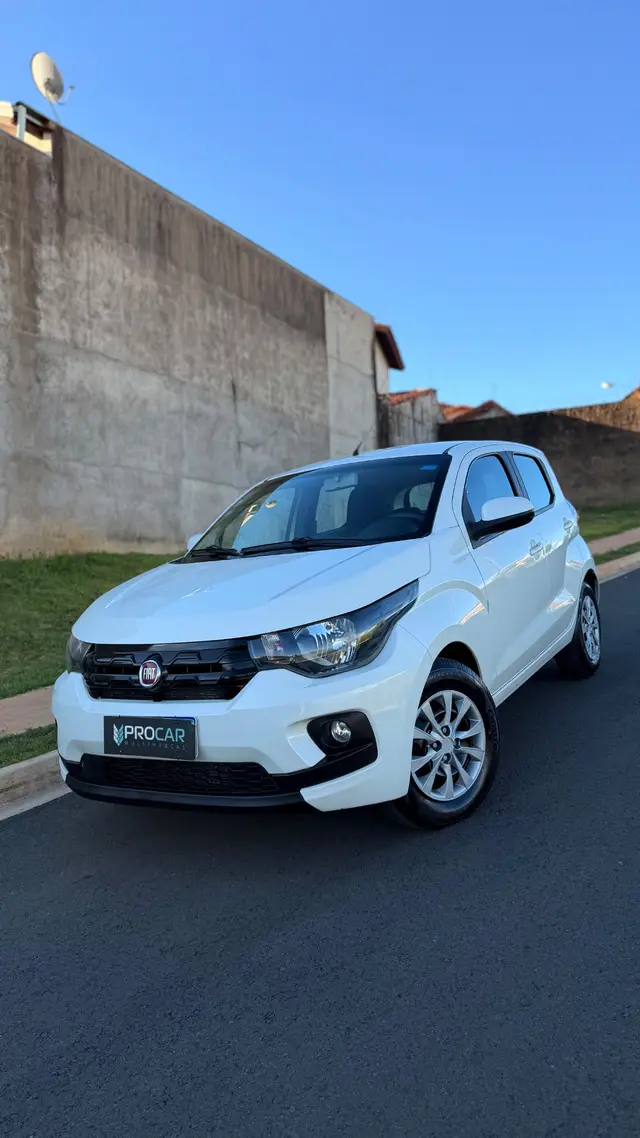 Carro Fiat Mobi 2017 Evo Like On 1.0 (Flex)