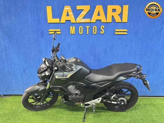 Moto Yamaha Fazer FZ15 2025 Connected