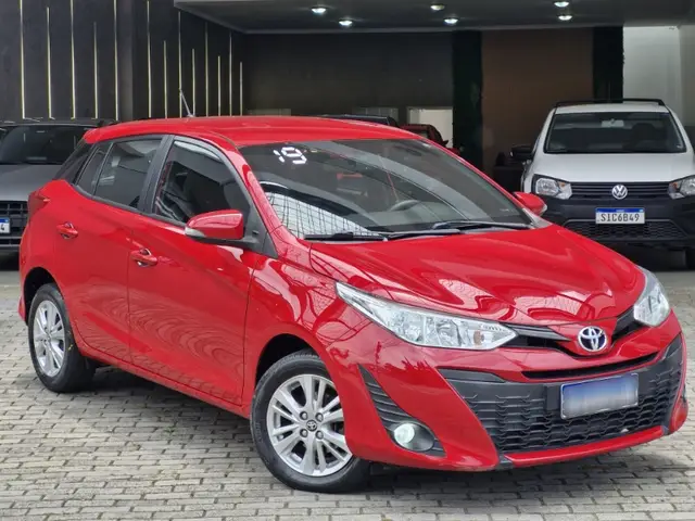 Carro Toyota Yaris 2019 1.3 XL Plus Tech CVT (Flex)