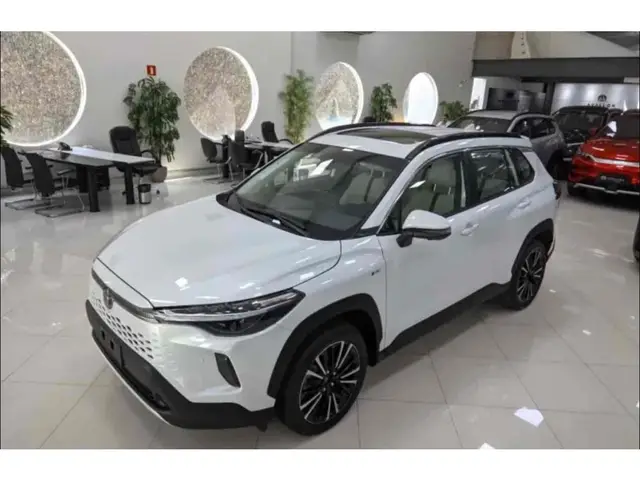 Carro Toyota Corolla Cross 2026 XRX Hybrid 1.8