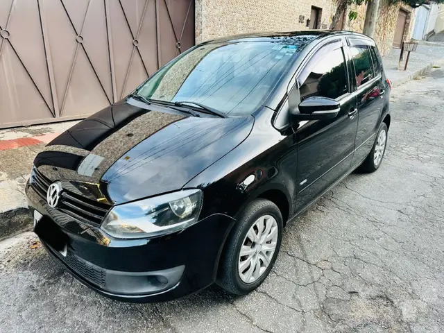 Carro Volkswagen Fox 2012 1.6 VHT I-Motion (Flex)