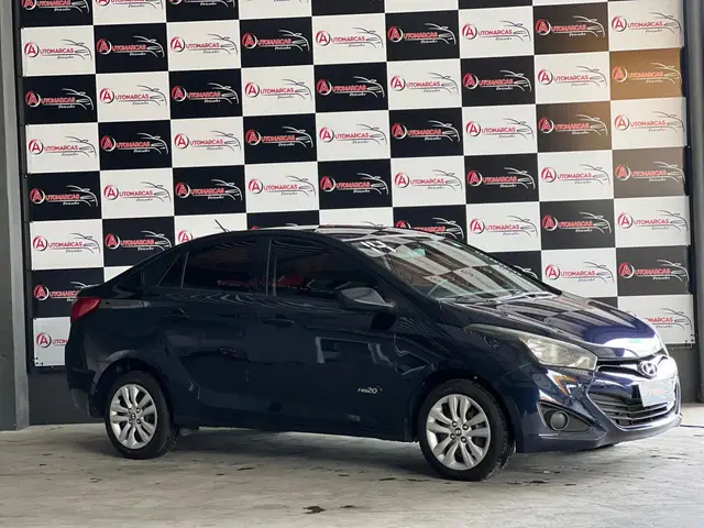 Carro Hyundai HB20S 2014 1.6 Comfort Plus (Flex)