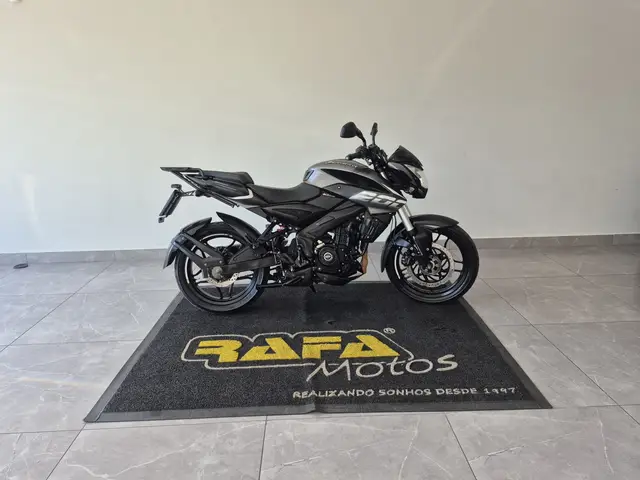 Moto Bajaj Dominar 200 2024 DOMINAR 200