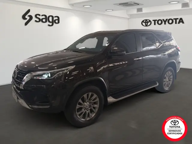 Carro Toyota SW4 2022 SRX 2.8 turbodiesel 5L 4x4 (Aut)